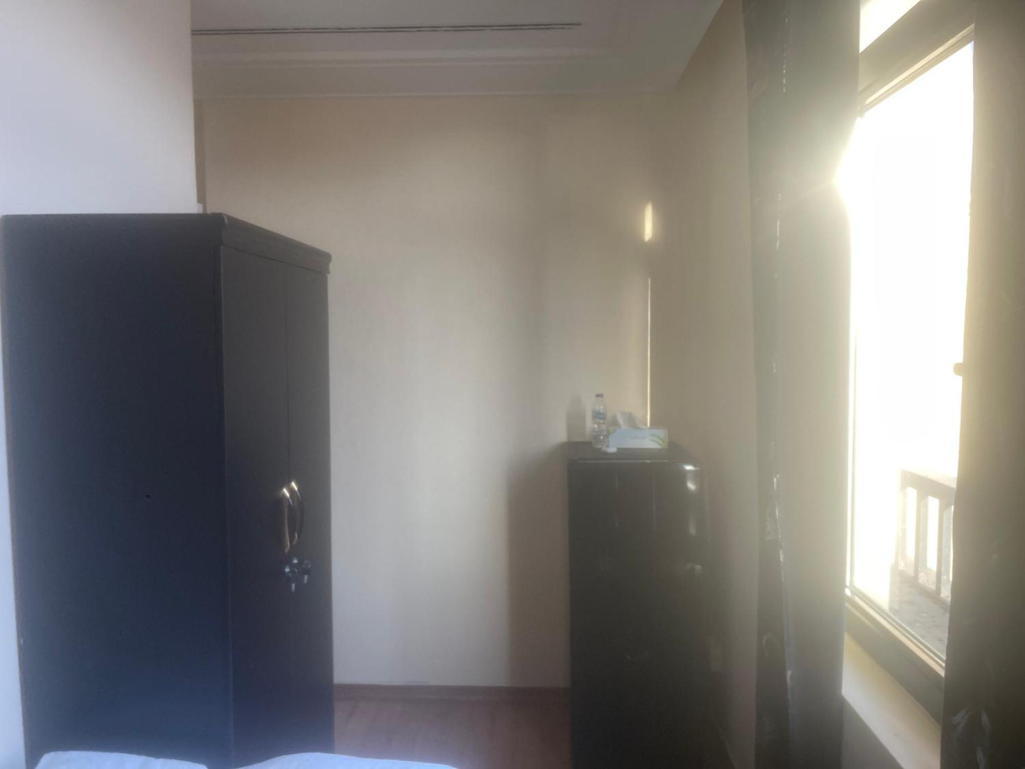 Four Stars Hostel Dubai Eksteriør bilde