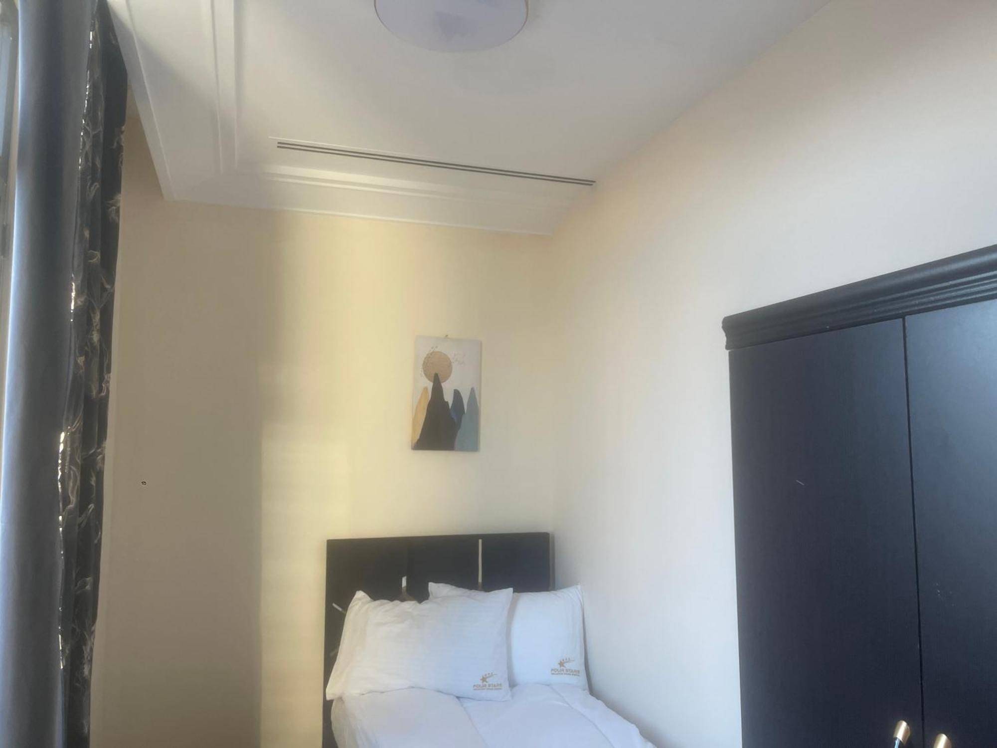 Four Stars Hostel Dubai Eksteriør bilde
