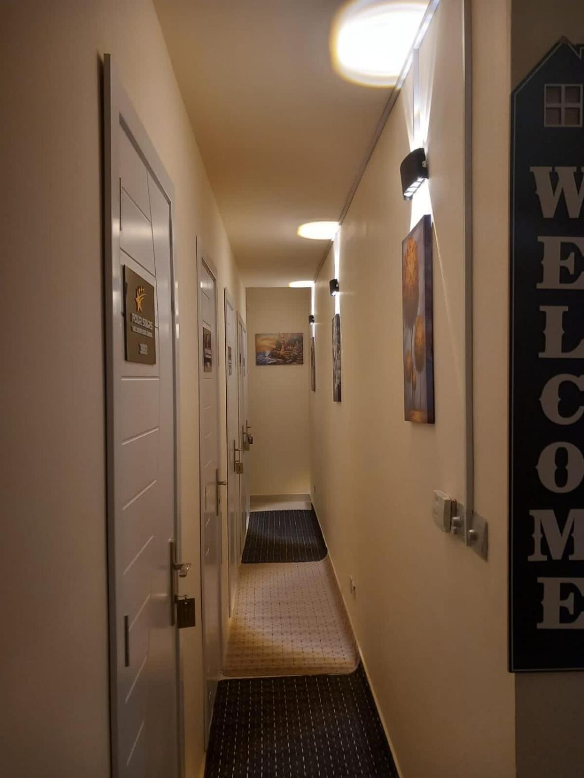 Four Stars Hostel Dubai Eksteriør bilde