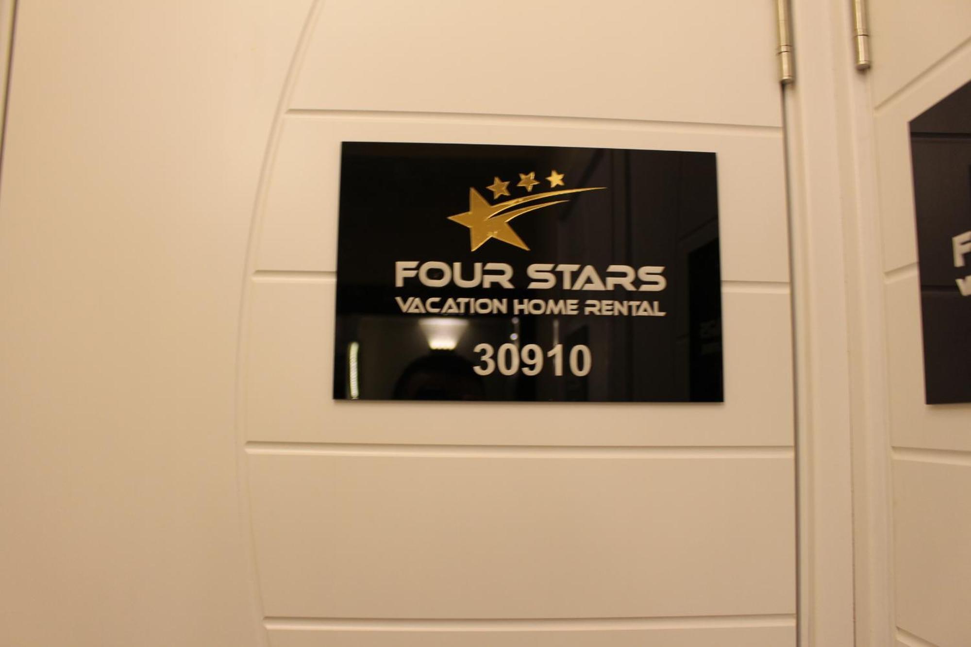 Four Stars Hostel Dubai Eksteriør bilde