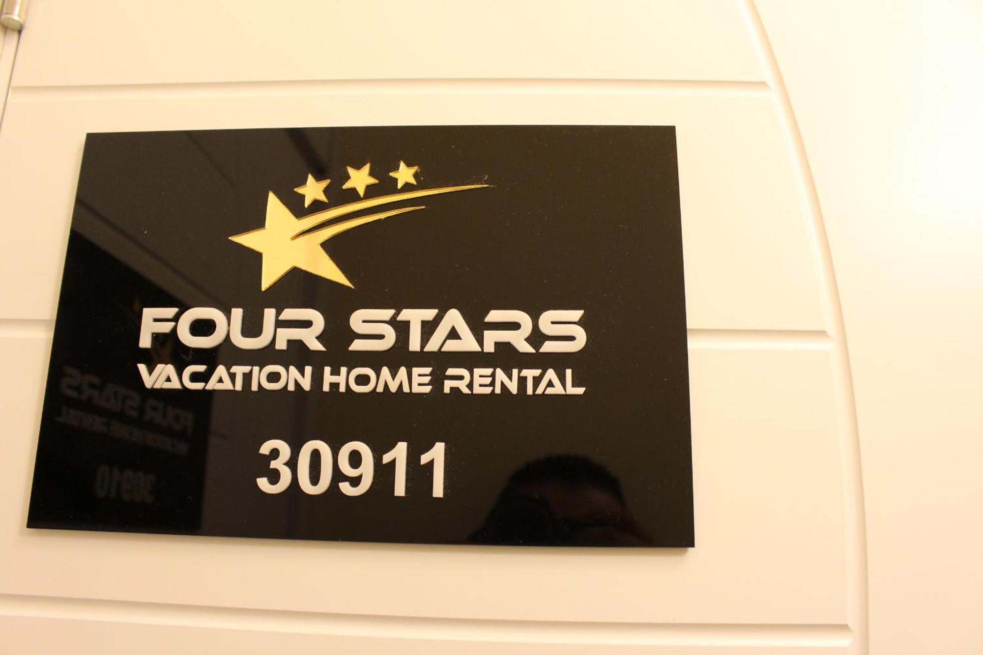 Four Stars Hostel Dubai Eksteriør bilde